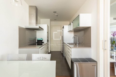 Dzīvoklis pārdošanā Barcelona, Spānijā 3 istabas, 121 m2 Nr. 150594 - attēls 16