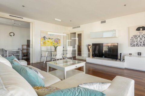 Dzīvoklis pārdošanā Barcelona, Spānijā 3 istabas, 121 m2 Nr. 150594 - attēls 7
