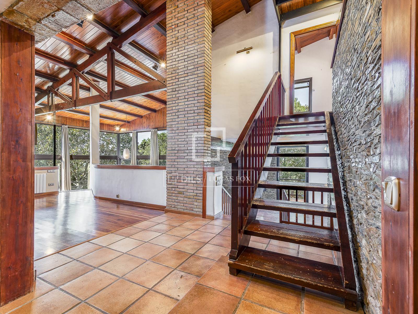 Villa i Barcelona, Spanien 6 sovrum, 402 kvm. Nr. 150596