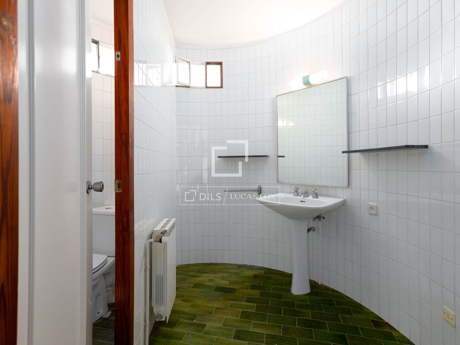 Villa a Sant Pol de Mar, Barcelona, Spagna 8 camere da letto, 558 mq. N° 150600