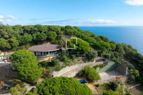 Villa in Sant Pol de Mar, Barcelona, Spain 8 bedrooms, 558 sq.m. No. 150600