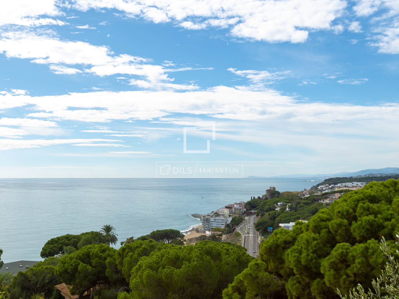 Villa a Sant Pol de Mar, Barcelona, Spagna 8 camere da letto, 558 mq. N° 150600