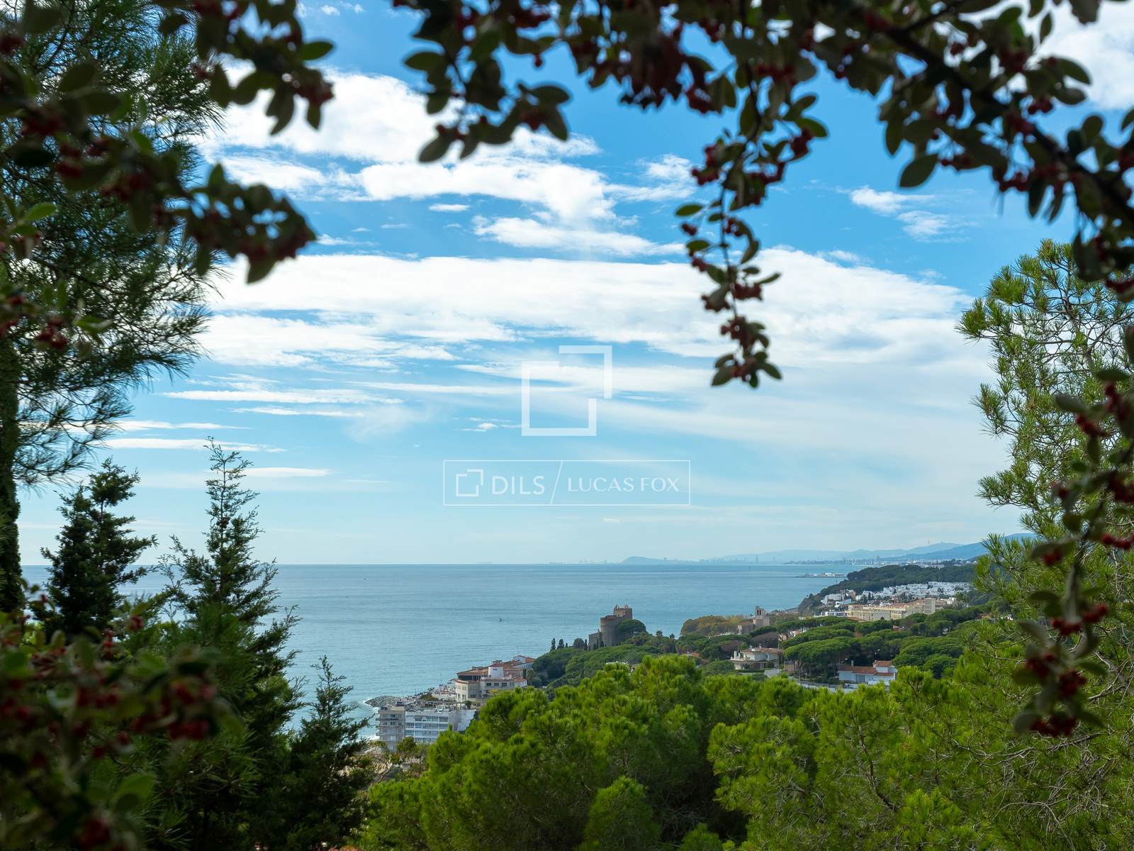 Villa a Sant Pol de Mar, Barcelona, Spagna 8 camere da letto, 558 mq. N° 150600