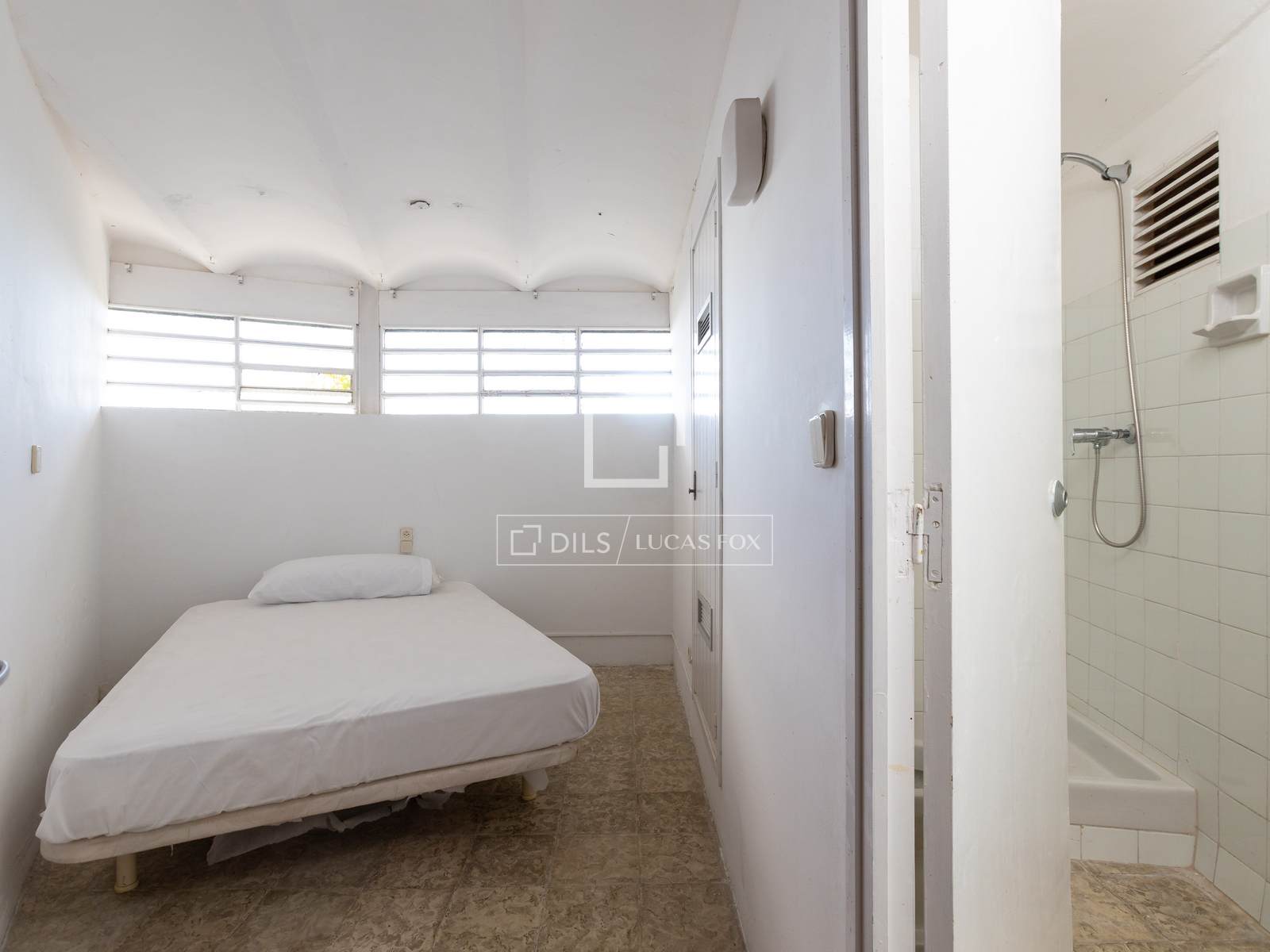 Villa a Sant Pol de Mar, Barcelona, Spagna 8 camere da letto, 558 mq. N° 150600