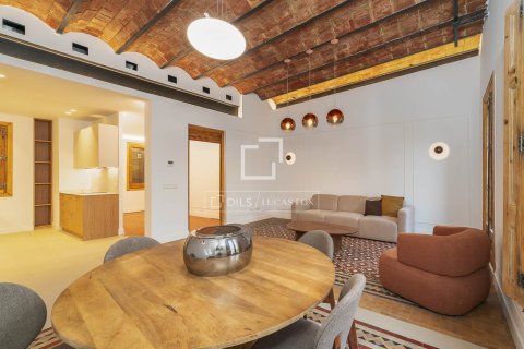 Apartamento en Barcelona, España 3 dormitorios, 137 m2 No. 150595