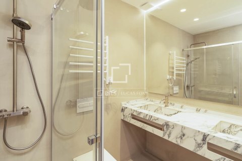 Apartamento en venta en Barcelona, España 3 dormitorios, 137 m2 No. 150595 - foto 11