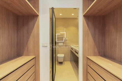 Apartamento en venta en Barcelona, España 3 dormitorios, 137 m2 No. 150595 - foto 10