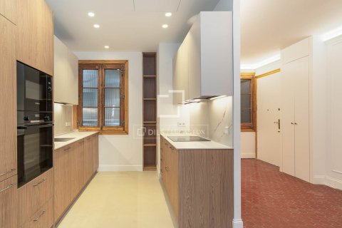 Apartamento en venta en Barcelona, España 3 dormitorios, 137 m2 No. 150595 - foto 29