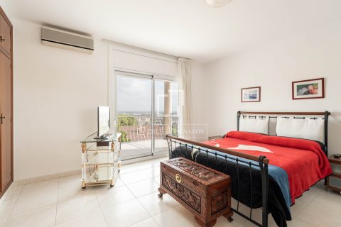 Villa in vendita a Castelldefels, Barcelona, Spagna 5 camere da letto, 352 mq. N° 150597 - foto 14