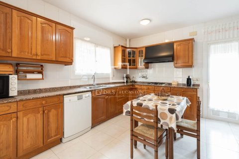 Villa in vendita a Castelldefels, Barcelona, Spagna 5 camere da letto, 352 mq. N° 150597 - foto 10