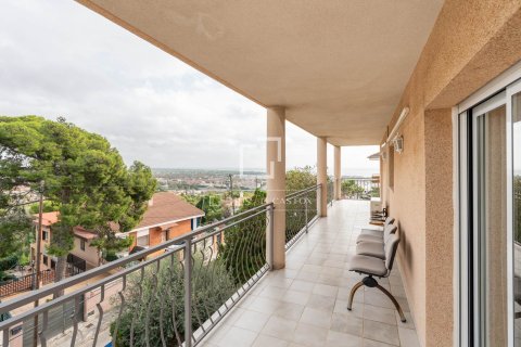 Villa in vendita a Castelldefels, Barcelona, Spagna 5 camere da letto, 352 mq. N° 150597 - foto 18