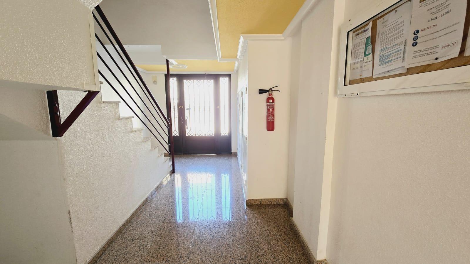 Appartamento a Nueva Torrevieja, Alicante, Spagna 1 camera da letto, 55 mq. N° 183055
