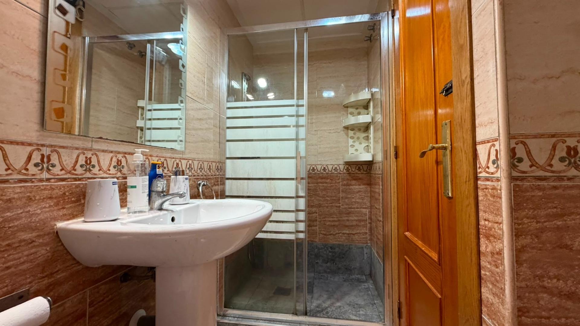 Lägenhet i Torrevieja, Alicante, Spanien 2 sovrum, 72 kvm. Nr. 183060