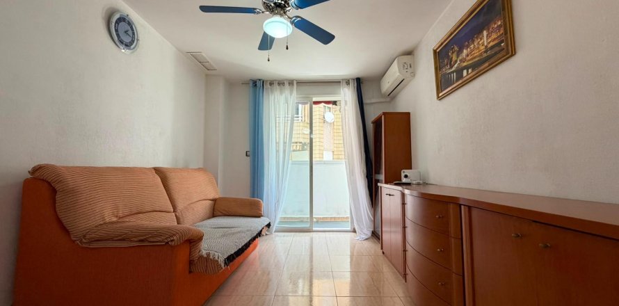 Lägenhet i Torrevieja, Alicante, Spanien 2 sovrum, 72 kvm. Nr. 183060