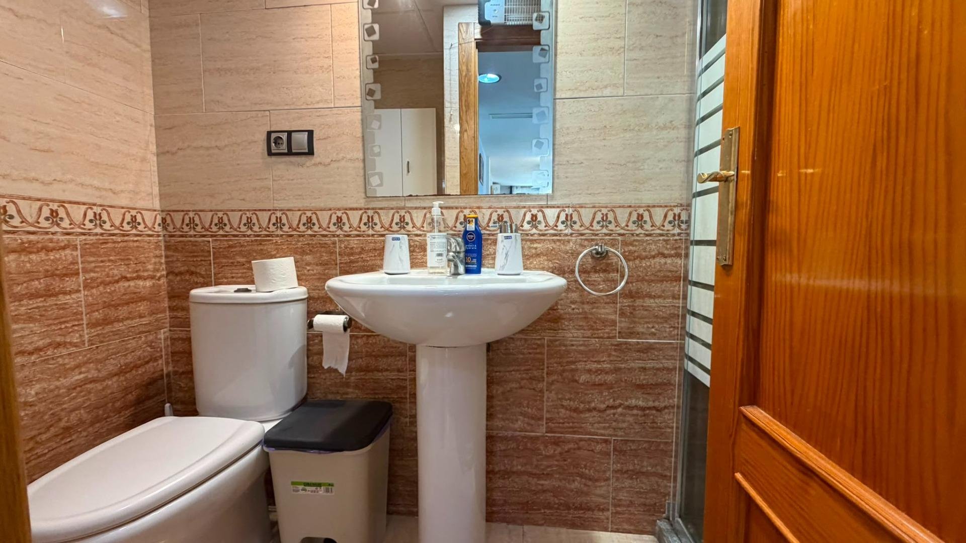 Lägenhet i Torrevieja, Alicante, Spanien 2 sovrum, 72 kvm. Nr. 183060
