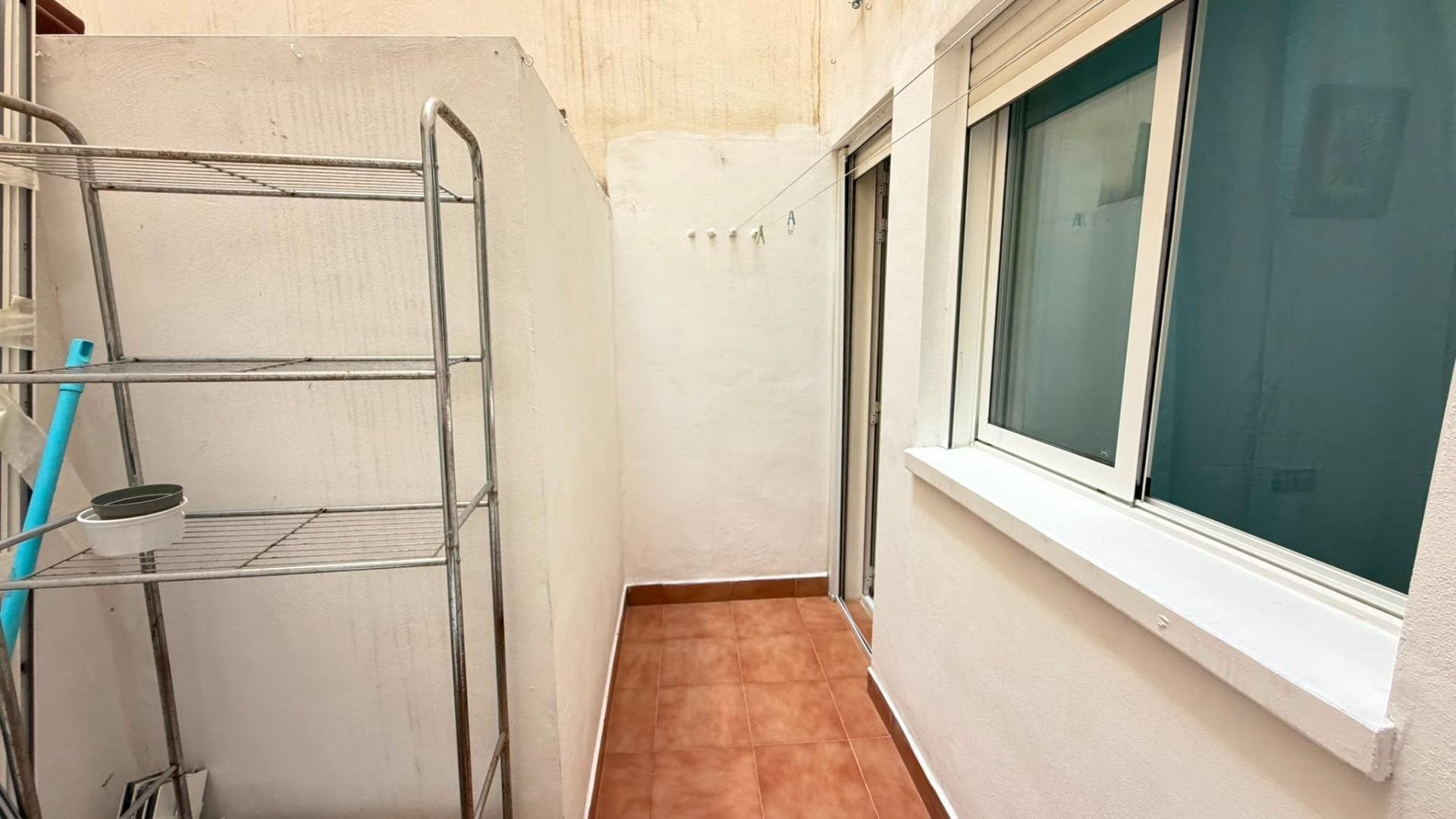 Lägenhet i Torrevieja, Alicante, Spanien 2 sovrum, 72 kvm. Nr. 183060