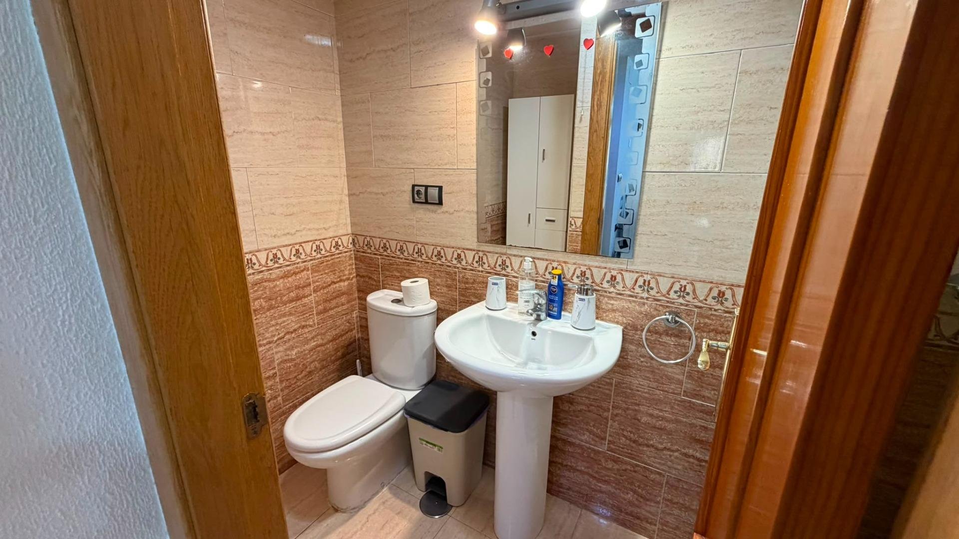 Lägenhet i Torrevieja, Alicante, Spanien 2 sovrum, 72 kvm. Nr. 183060