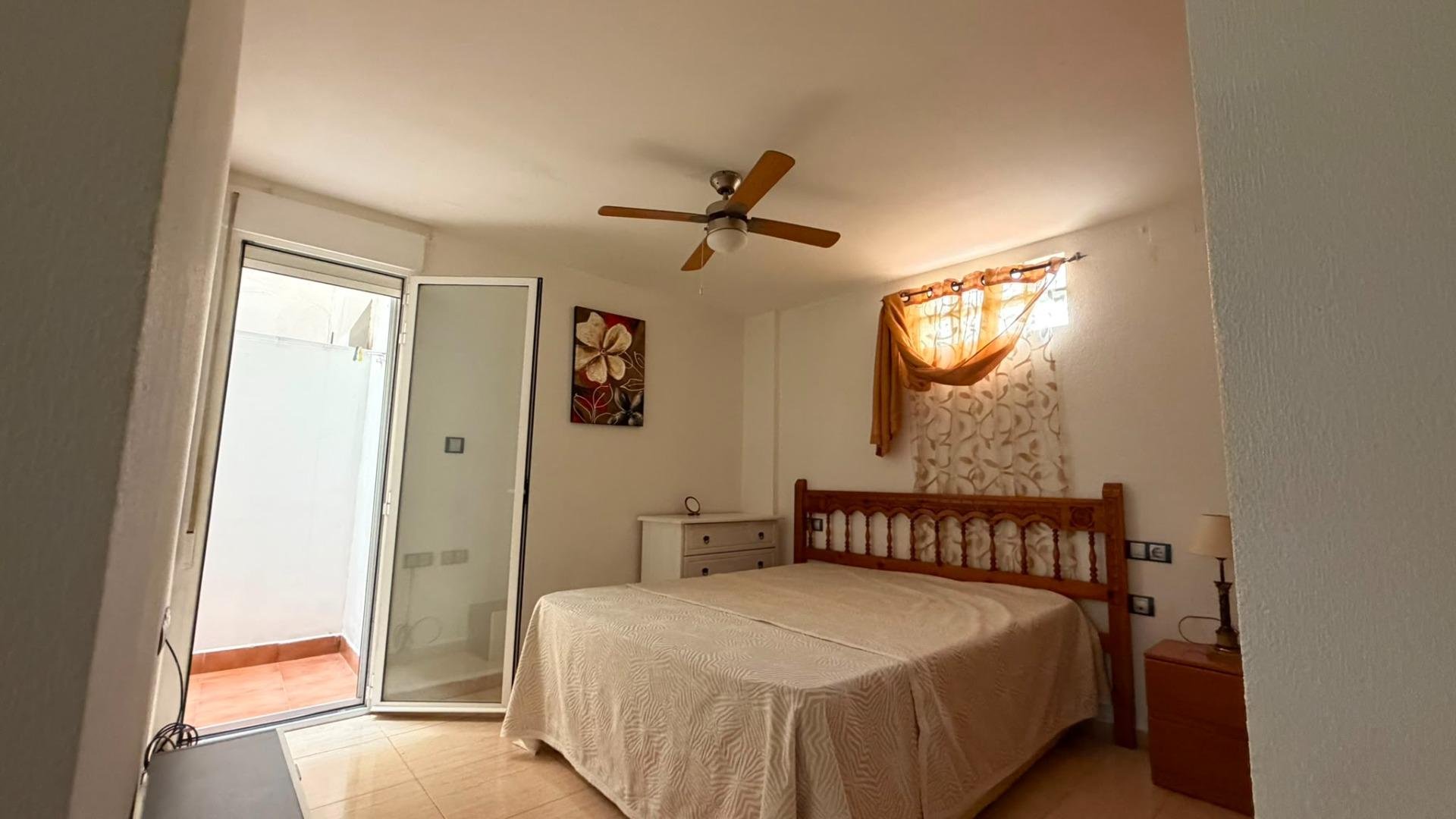 Lägenhet i Torrevieja, Alicante, Spanien 2 sovrum, 72 kvm. Nr. 183060