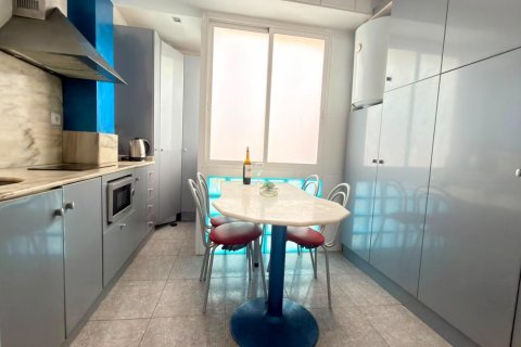 Продажа квартиры в Аликанте, Испания 2 спальни, 65м2 №183058 - фото 14