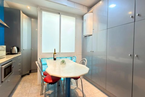 Продажа квартиры в Аликанте, Испания 2 спальни, 65м2 №183058 - фото 15
