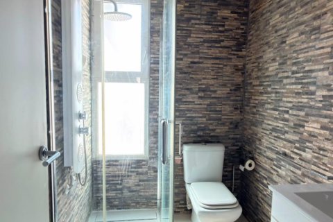 Продажа квартиры в Аликанте, Испания 2 спальни, 65м2 №183058 - фото 23