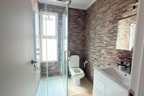Продажа квартиры в Аликанте, Испания 2 спальни, 65м2 №183058 - фото 22