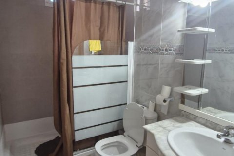 Продажа квартиры в Аликанте, Испания 1 спальня, 68м2 №183054 - фото 5