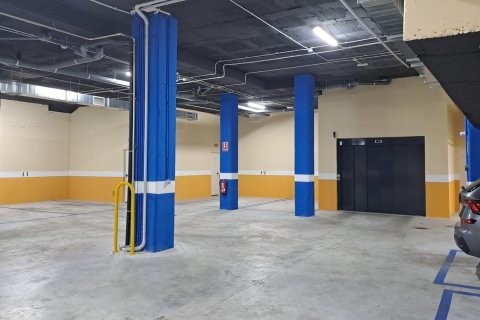 Garage till salu i Torrevieja, Alicante, Spanien 23 kvm. Nr. 183059 - foto 6