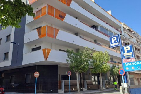 Garage i Torrevieja, Alicante, Spanien 23 kvm. Nr. 183059