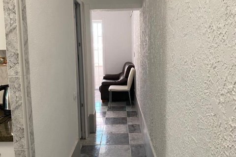Lägenhet till salu i Alicante, Spanien 2 sovrum, 75 kvm. Nr. 183057 - foto 9
