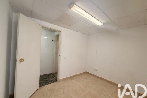Propiedad comercial en venta en Castellar del Vallès, Barcelona, España 167 m2 No. 193526 - foto 7