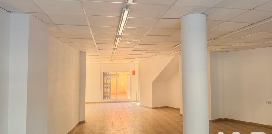 Propiedad comercial en Castellar del Vallès, Barcelona, España 167 m2 No. 193526