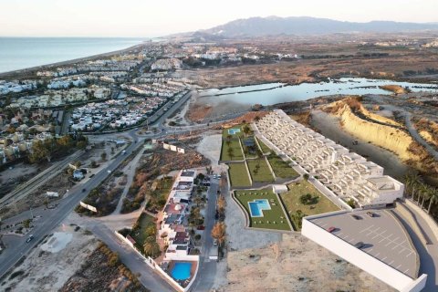 Продажа квартиры в Альмерия, Испания 3 спальни, 77м2 №190419 - фото 12