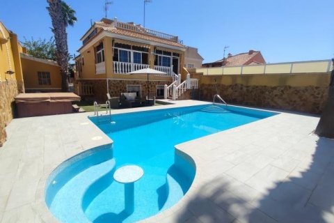 Apartment in Torrevieja, Alicante, Spain 283 sq.m. No. 165438