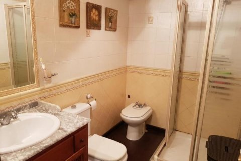 Apartment à vendre à Torrevieja, Alicante, Espagne, 283 m2 No. 165438 - photo 30