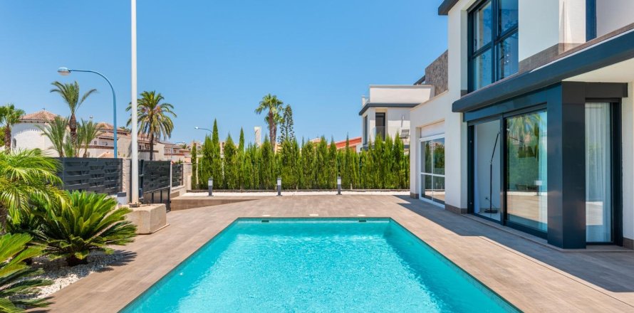 Villa à Playa Honda, Murcia, Espagne 3 chambres, 130 m2 No. 165422