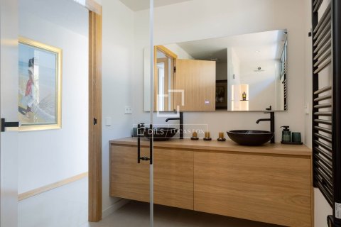 Villa for sale in Sant Vicenc De Montalt, Barcelona, Spain 3 bedrooms, 258 sq.m. No. 193666 - photo 24