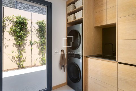 Villa for sale in Sant Vicenc De Montalt, Barcelona, Spain 3 bedrooms, 258 sq.m. No. 193666 - photo 27