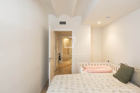 Apartament w Barcelona, Hiszpania 3 sypialnie, 95 mkw. nr 193667 – zdjęcie 17