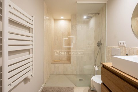 Apartament w Barcelona, Hiszpania 3 sypialnie, 95 mkw. nr 193667 – zdjęcie 9