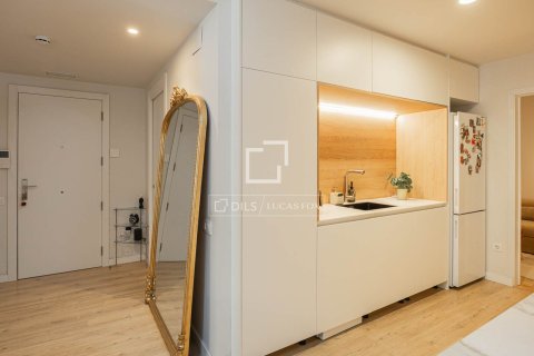 Apartament w Barcelona, Hiszpania 3 sypialnie, 95 mkw. nr 193667 – zdjęcie 24