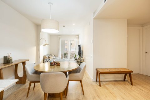 Apartament w Barcelona, Hiszpania 3 sypialnie, 95 mkw. nr 193667 – zdjęcie 21