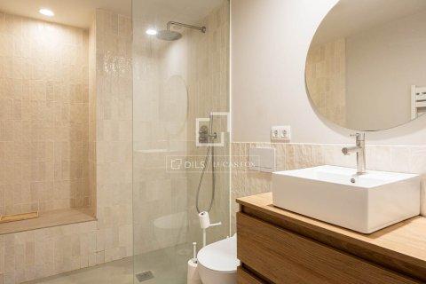 Apartament w Barcelona, Hiszpania 3 sypialnie, 95 mkw. nr 193667 – zdjęcie 10