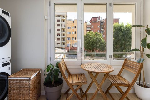 Apartament w Barcelona, Hiszpania 3 sypialnie, 95 mkw. nr 193667 – zdjęcie 2
