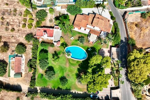Продажа виллы в Бенидорм, Аликанте, Испания 5 спален, 465м2 №193590 - фото 8