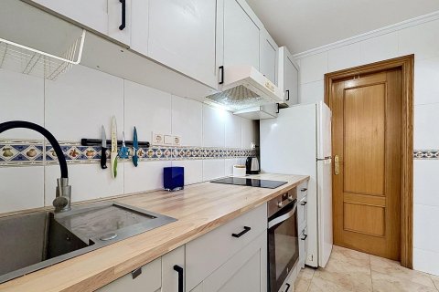 Apartment for sale in Torrevieja, Alicante, Spain 1 bedroom, 69.66 sq.m. No. 193593 - photo 6