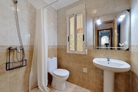 Apartment for sale in Torrevieja, Alicante, Spain 1 bedroom, 69.66 sq.m. No. 193593 - photo 12