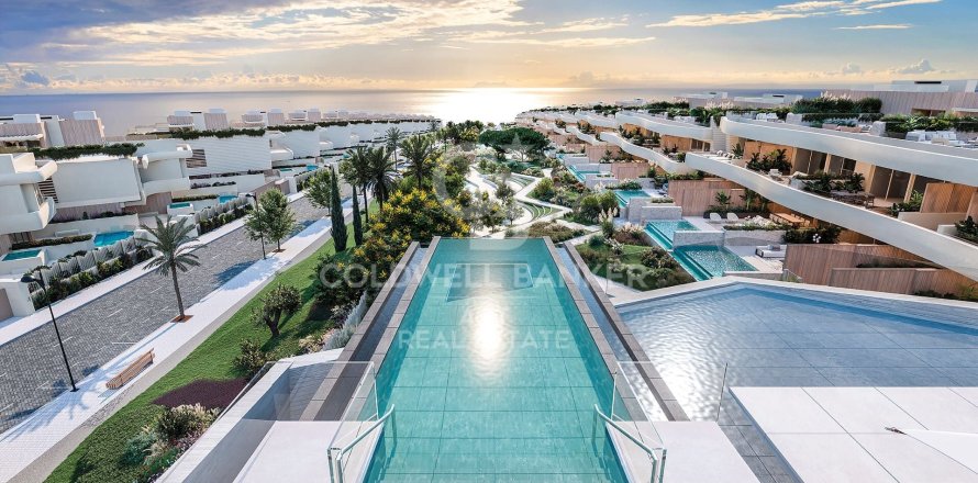 Hus i Marbella, Malaga, Spanien 4 sovrum, 447 kvm. Nr. 159791