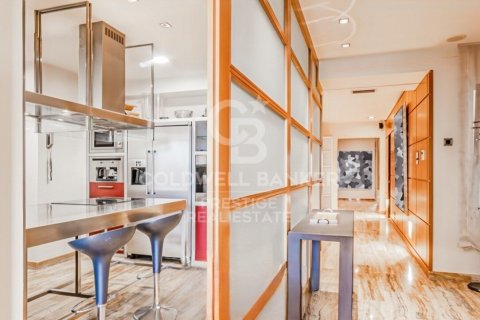Appartamento in vendita a Barcelona, Spagna 3 camere da letto, 221 mq. N° 159789 - foto 2