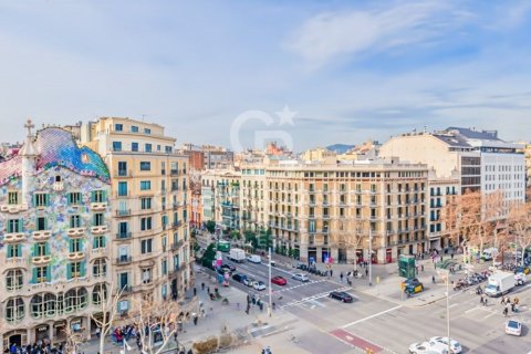 Apartment à Barcelona, Espagne 3 chambres, 221 m2 No. 159789